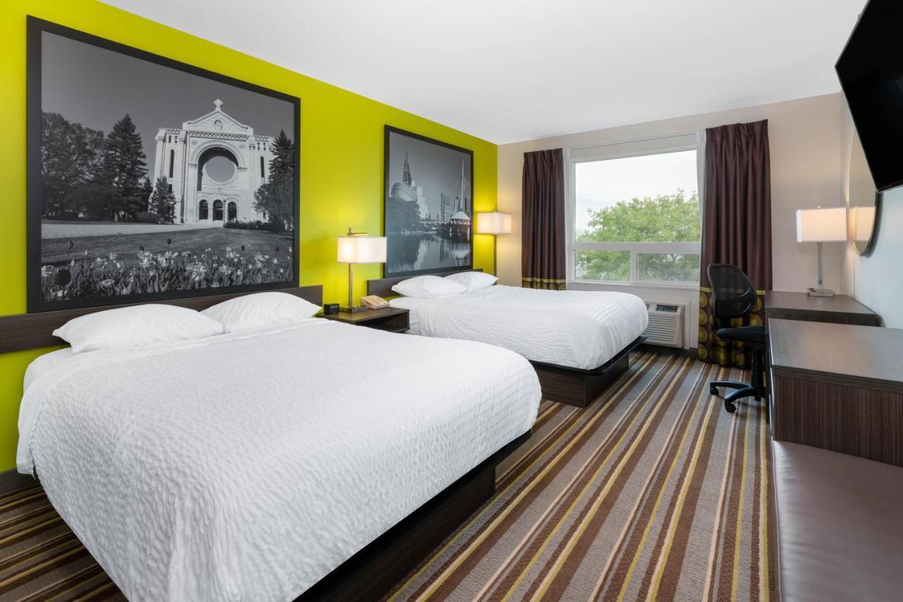 Super 8 By Wyndham Winnipeg East Mb Ngoại thất bức ảnh