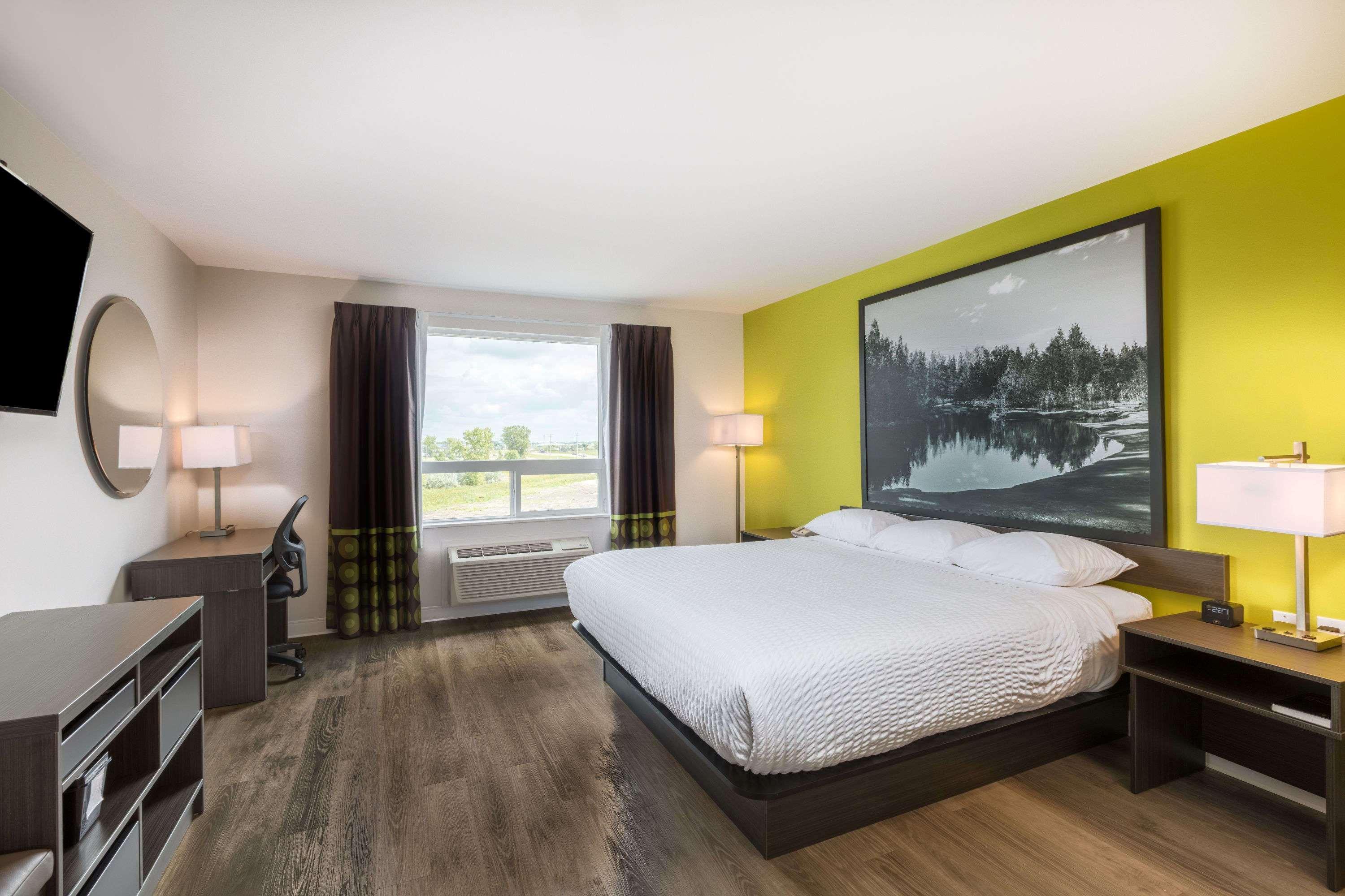 Super 8 By Wyndham Winnipeg East Mb Ngoại thất bức ảnh