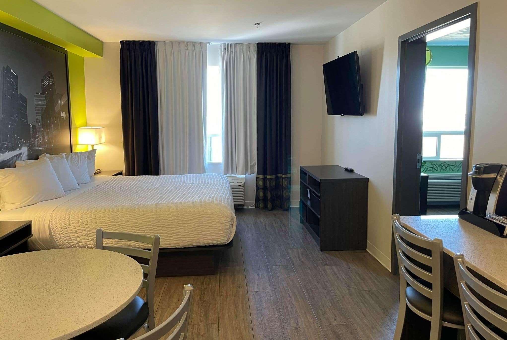 Super 8 By Wyndham Winnipeg East Mb Ngoại thất bức ảnh