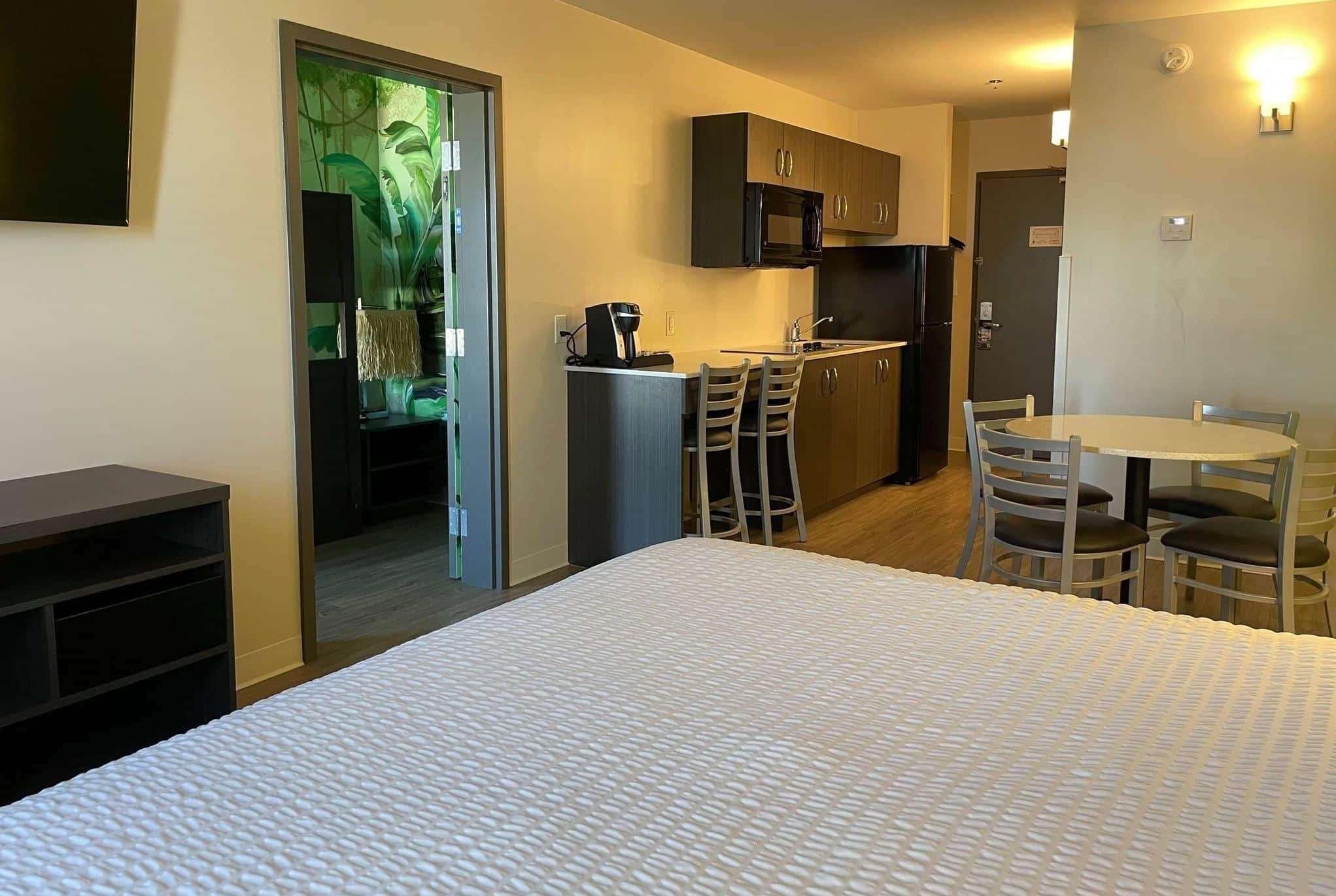 Super 8 By Wyndham Winnipeg East Mb Ngoại thất bức ảnh