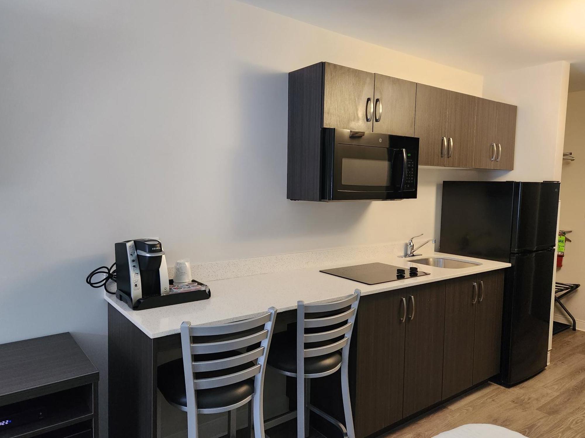 Super 8 By Wyndham Winnipeg East Mb Ngoại thất bức ảnh